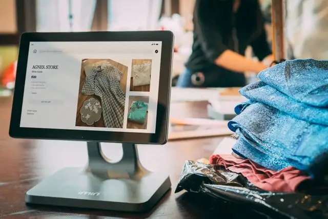 Retail & eCommerce