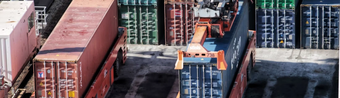 Delivery fleet vehicles connected through GPS telematics