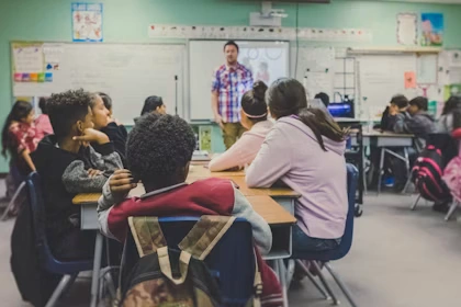 Online learning management system